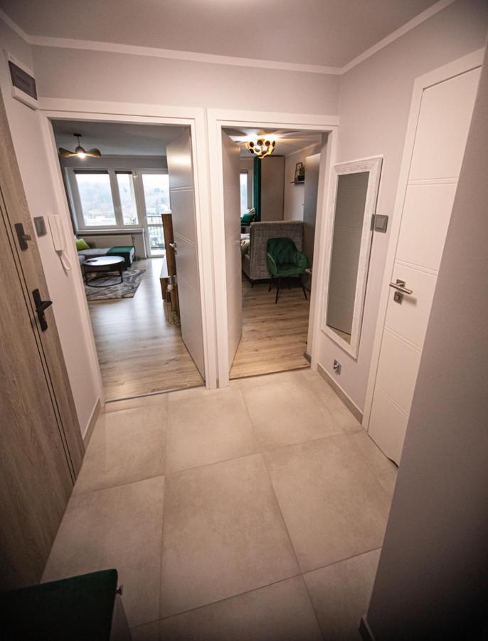 Okno Na Izery Apartment Lesna Luaran gambar